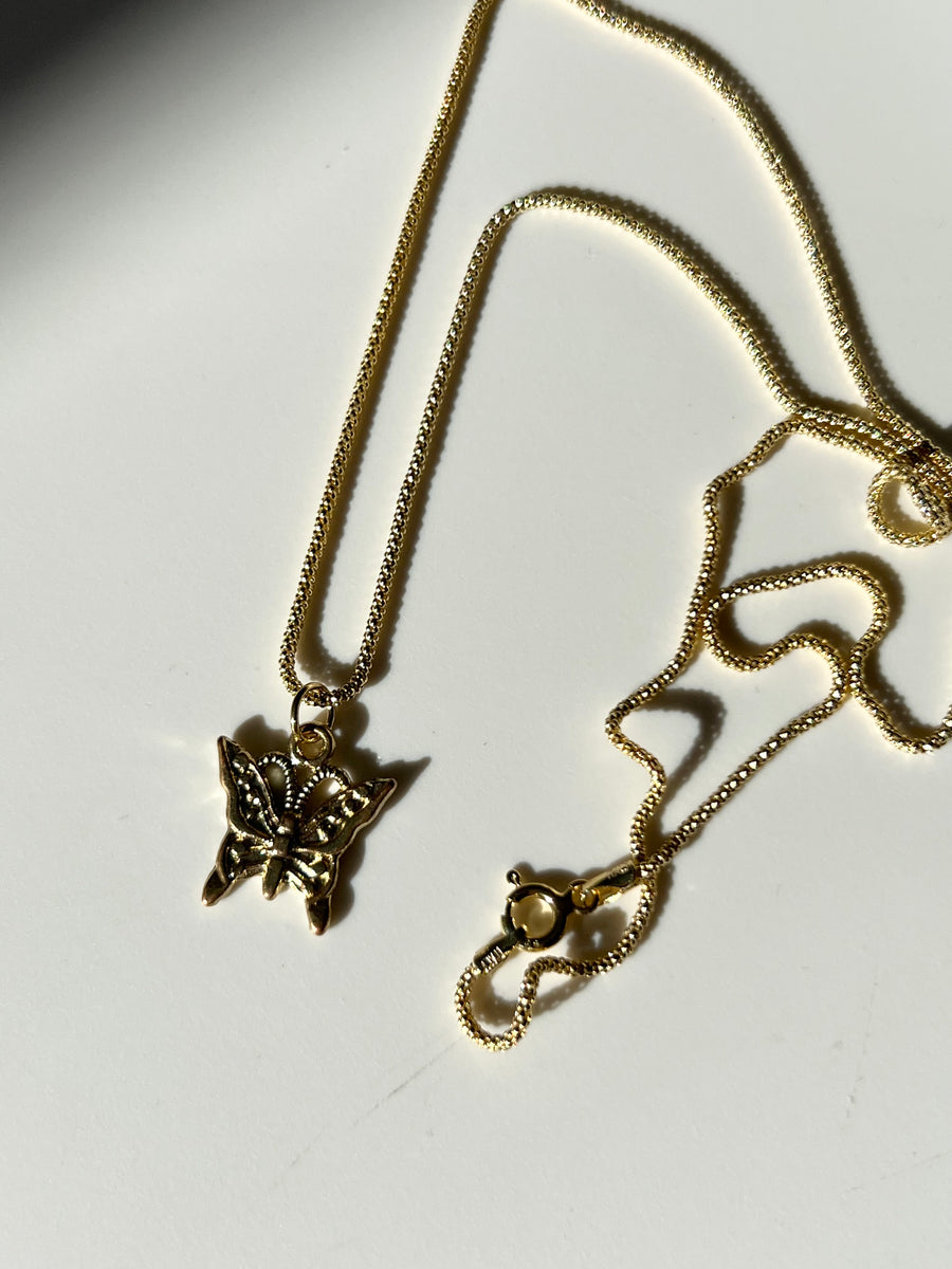 VINTAGE BUTTERFLY 18K GOLD PLATED NECKLACE