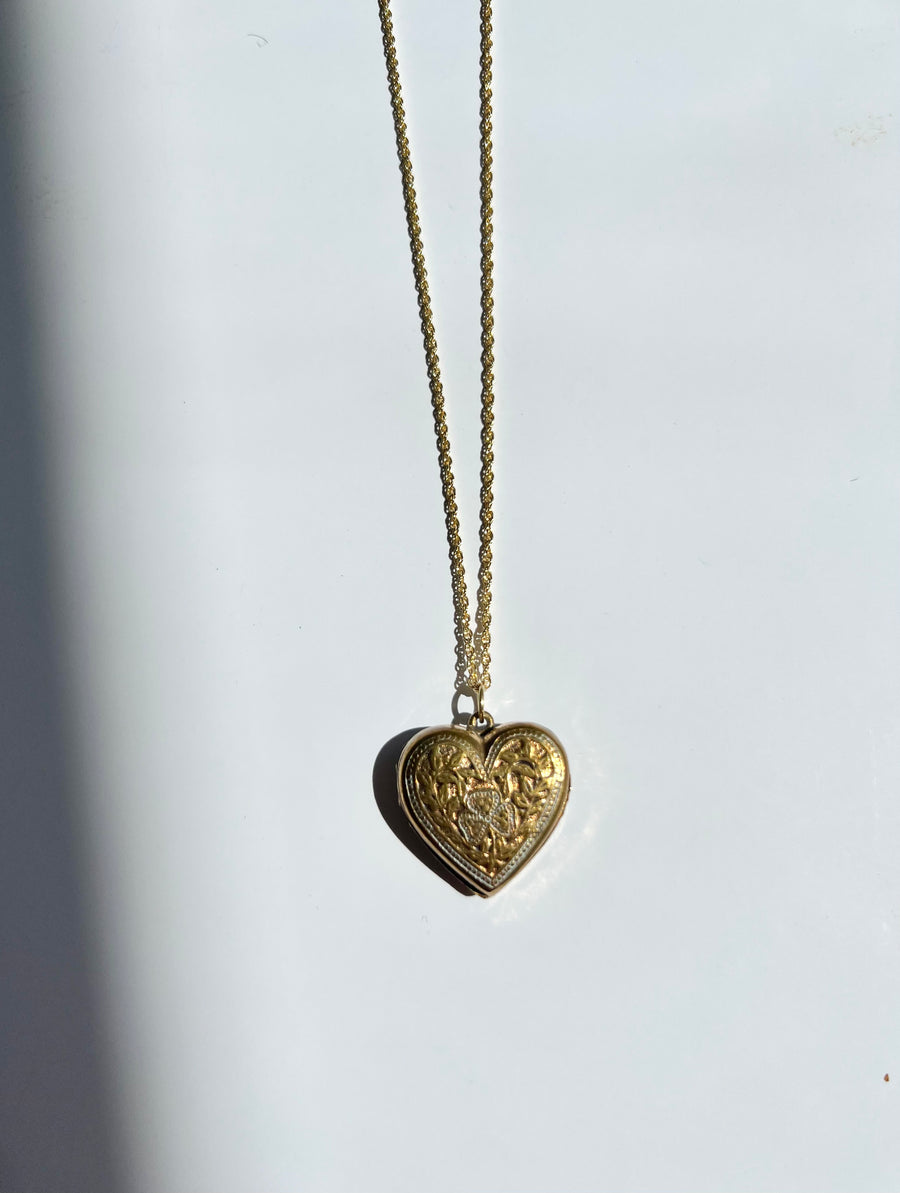 SELF LOVE HEART OLD VINTAGE CAMAFEO  18K GOLD PLATED NECKLACE
