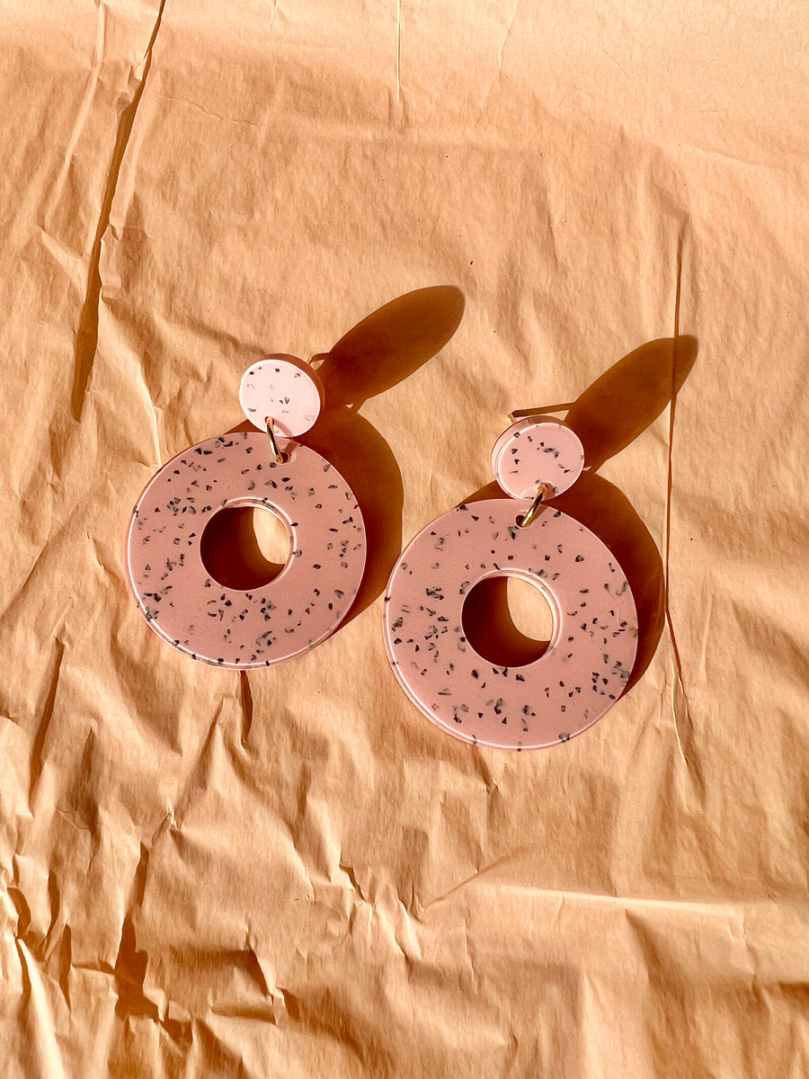 SPECKLED SOFT PINK HOOPS - GOLD PLATED