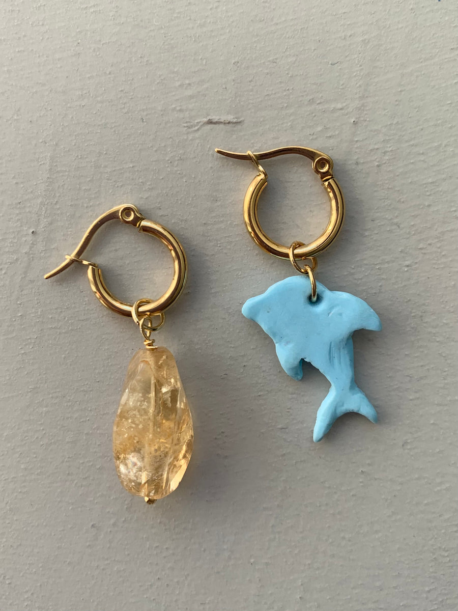 SUN AND DOLPHIN GOLD SMALL HOOPS
